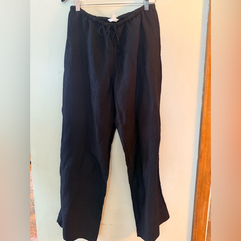 H&M Women’s Linen Blend Drawstring Pants. Size Medium.